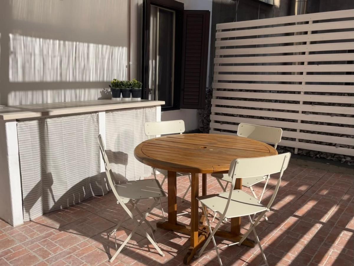 Casa In Centro Con Terrazzo Apartment Bari Bagian luar foto