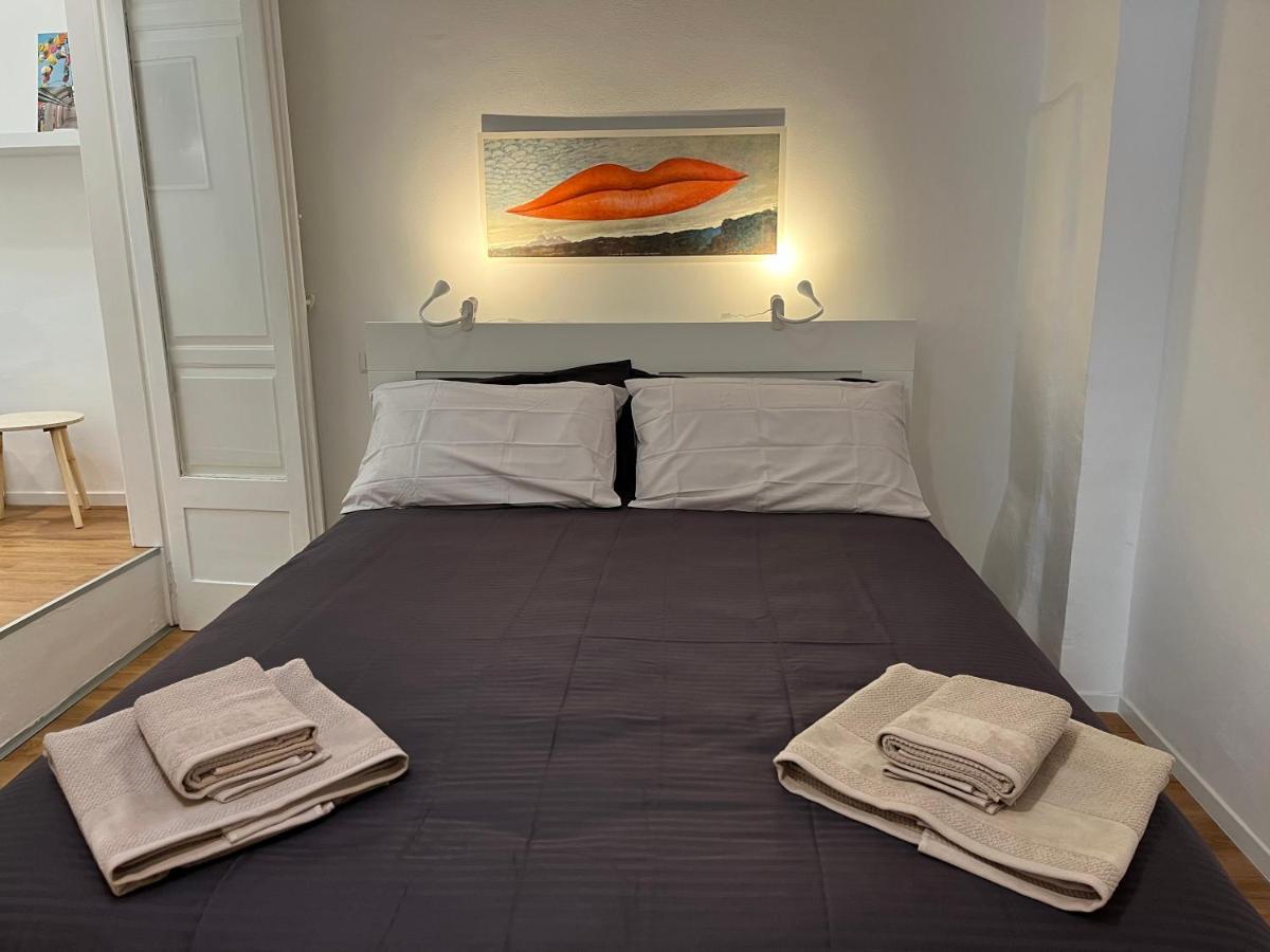 Casa In Centro Con Terrazzo Apartment Bari Bagian luar foto